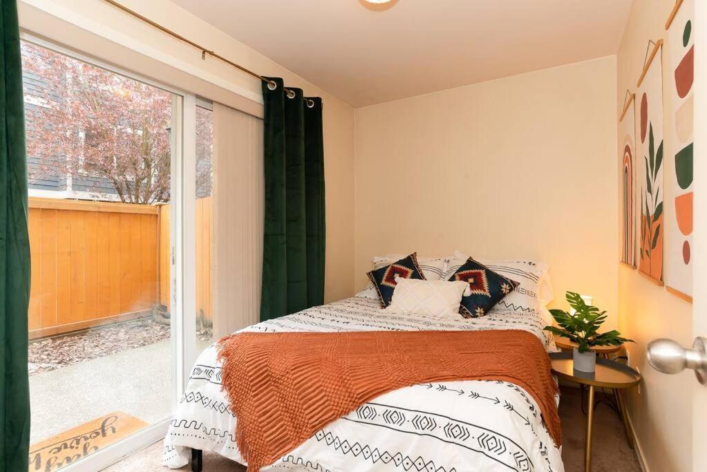 Snug Suite Near Greenlake! Seattle Exterior foto